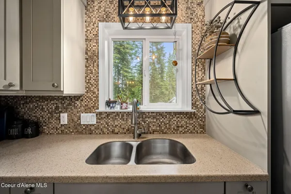 $899,000 | 17875 North Richards Drive, Hayden, ID 83835