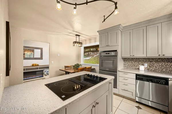 $899,000 | 17875 North Richards Drive, Hayden, ID 83835