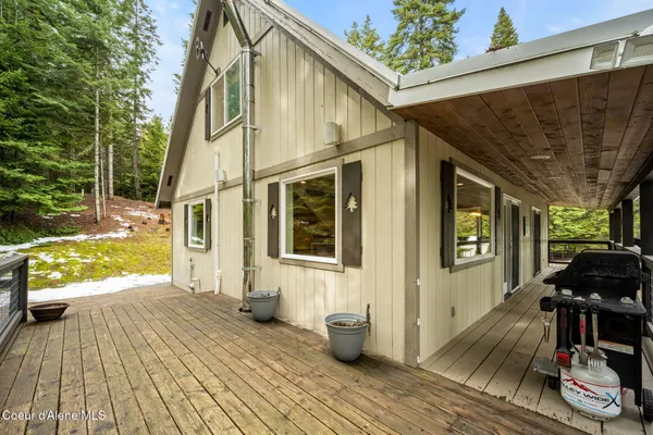 $899,000 | 17875 North Richards Drive, Hayden, ID 83835