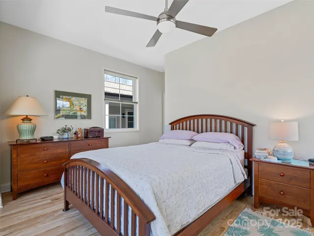 $575,000 | 60 Skyvue Court, Saluda, NC 28773