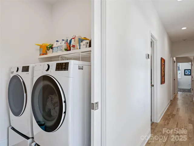 $575,000 | 60 Skyvue Court, Saluda, NC 28773