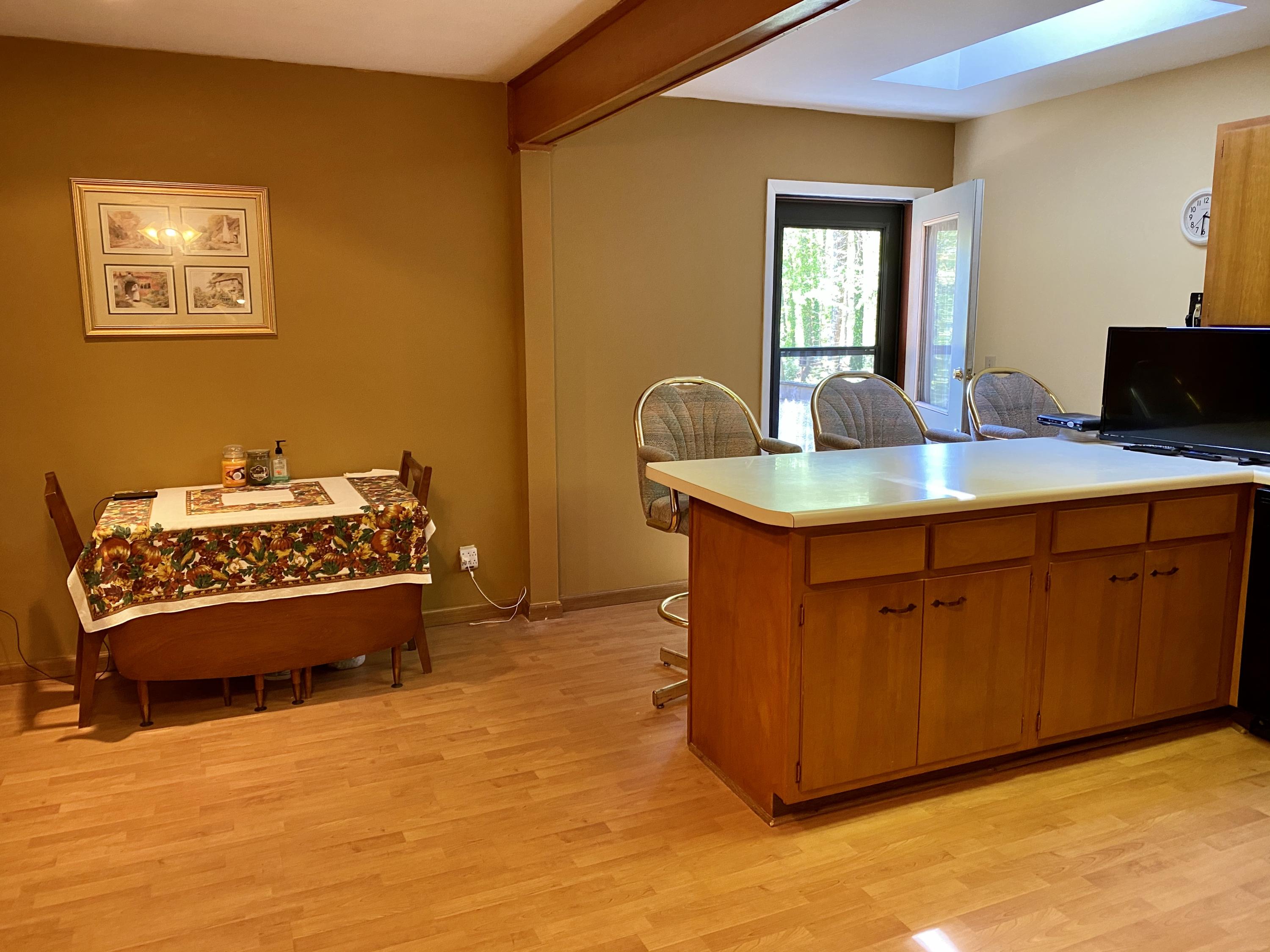 149 Nebraska Avenue Oak Ridge, TN 37830 - Photo 3 of 22 Kitchen