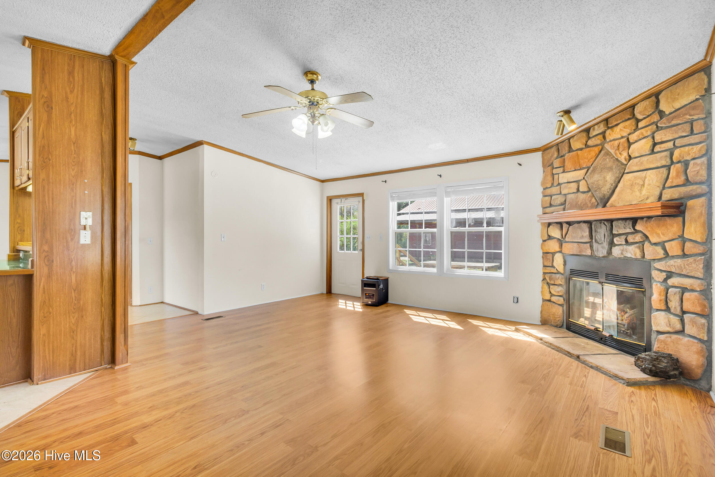 275 Bayleaf Road New Bern, NC 28560 - Photo 21 of 52 Family Room