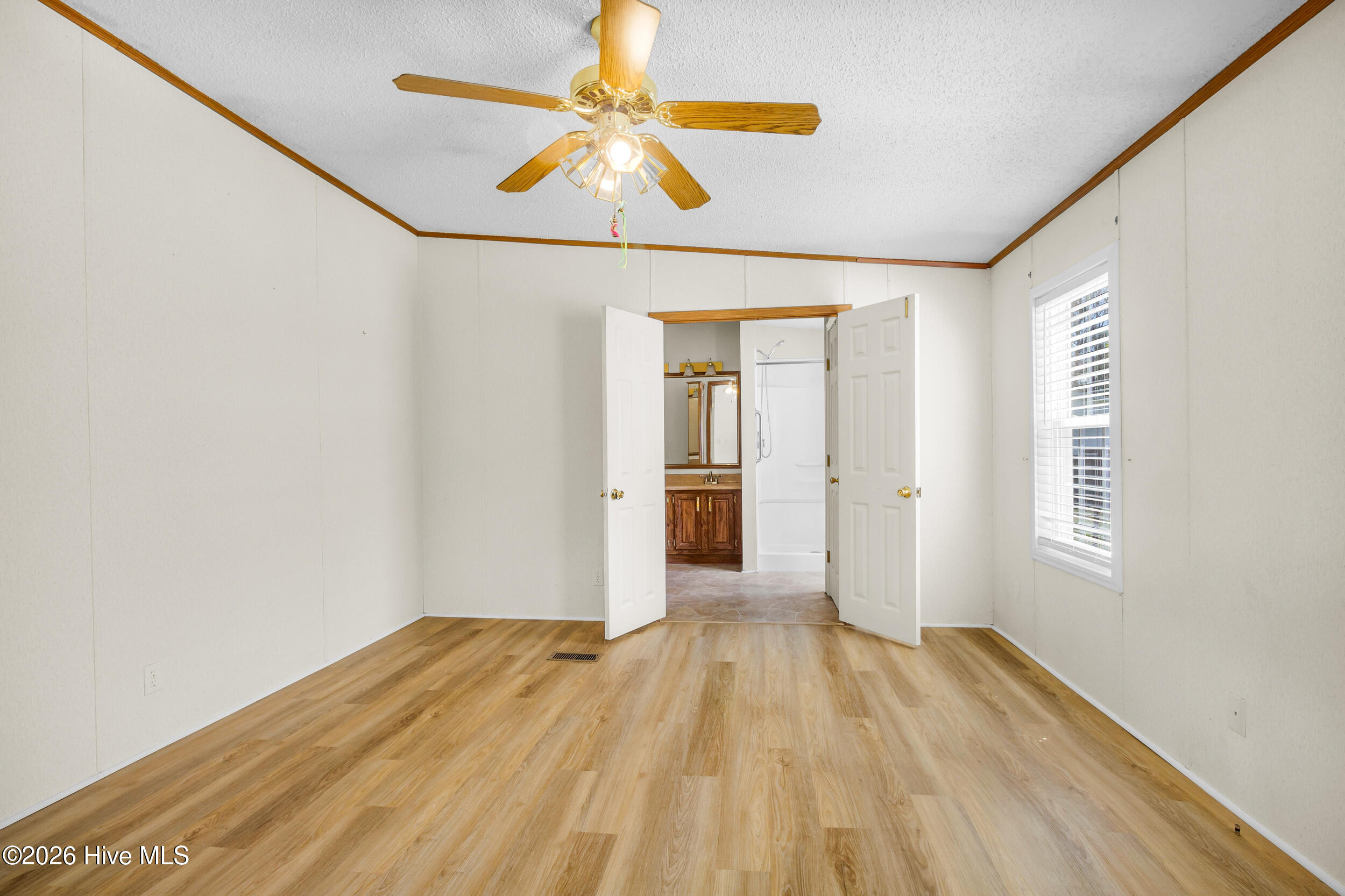 275 Bayleaf Road New Bern, NC 28560 - Photo 26 of 52 Owners Suite