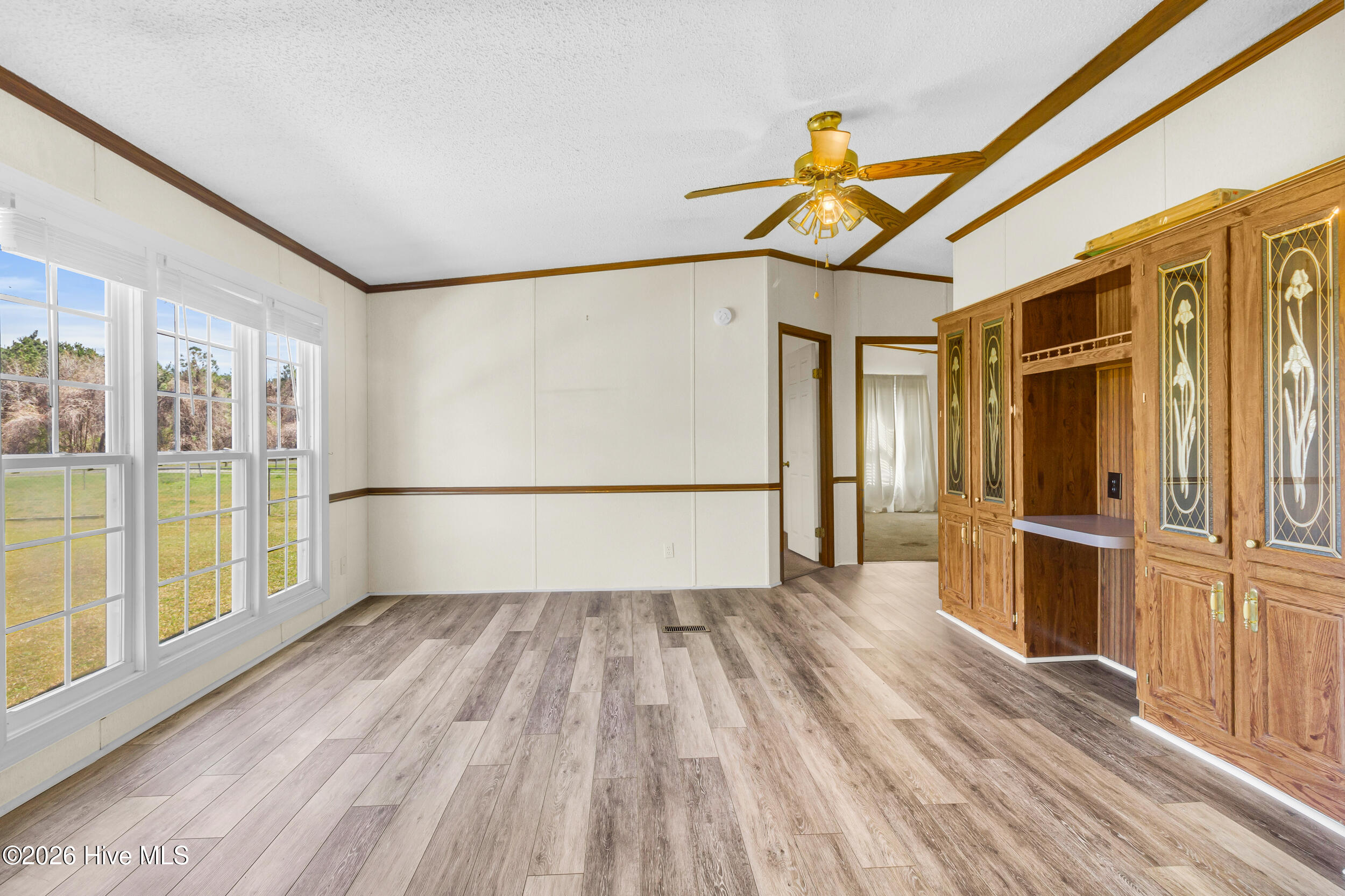 275 Bayleaf Road New Bern, NC 28560 - Photo 3 of 52 Family Room