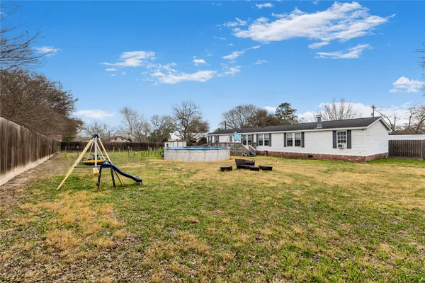 $218,000 | 1005 Baumgarten Street, Schulenburg, TX 78956