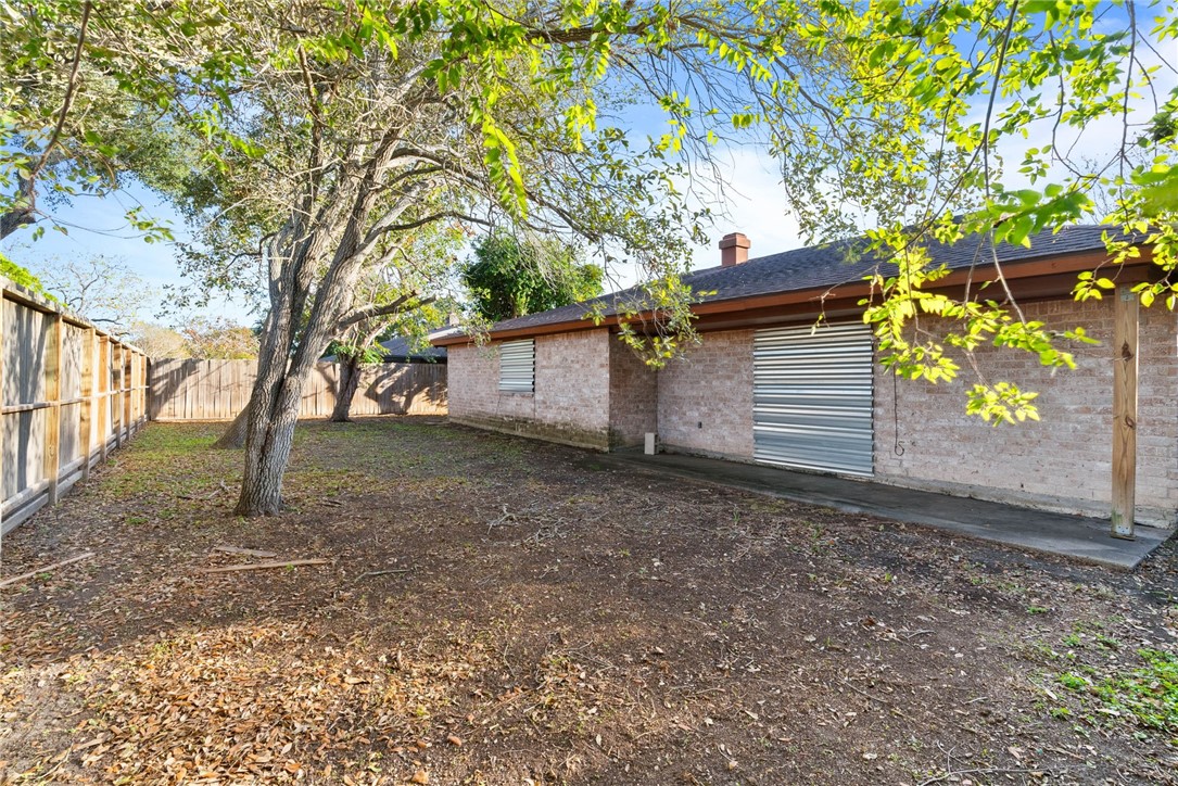 4114 Beard Drive Corpus Christi, TX 78413 - Photo 35 of 40 a view of a house with a yard