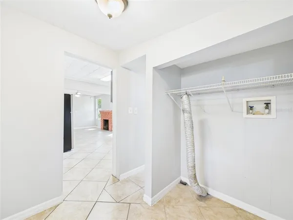 $219,900 | 348 Gordon Avenue, Dundee, FL 33838