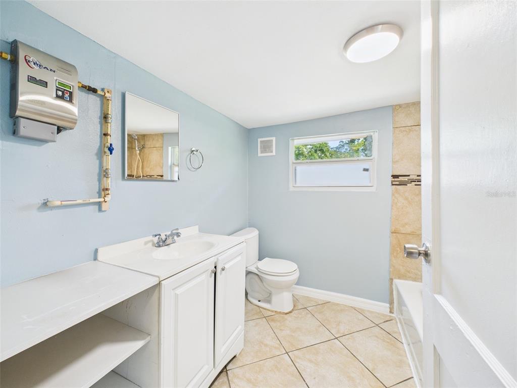 348 Gordon Avenue Dundee, FL 33838 - Photo 31 of 98