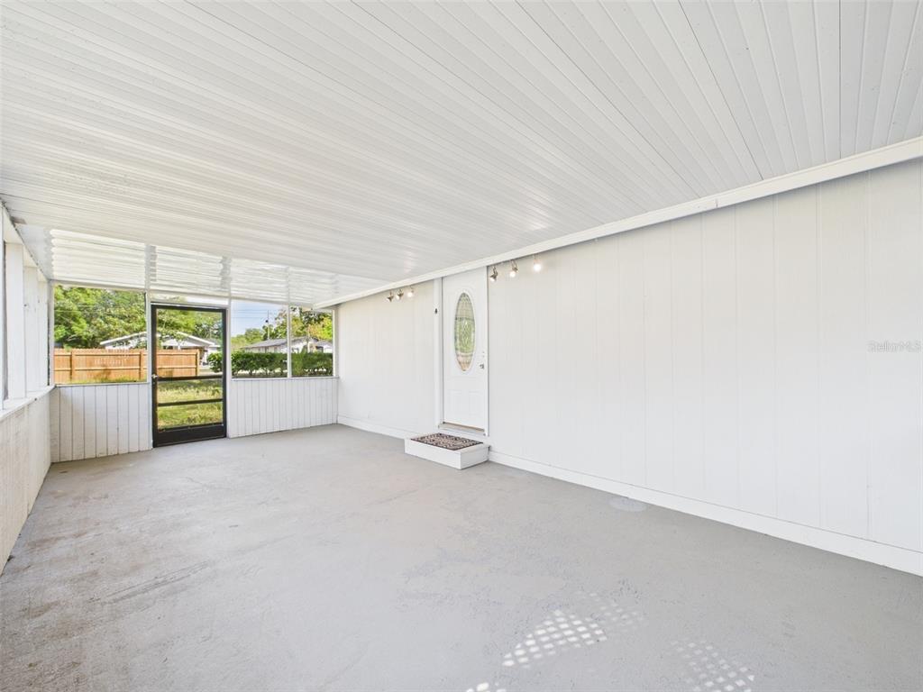 348 Gordon Avenue Dundee, FL 33838 - Photo 43 of 98