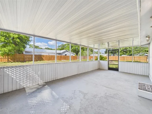 $219,900 | 348 Gordon Avenue, Dundee, FL 33838