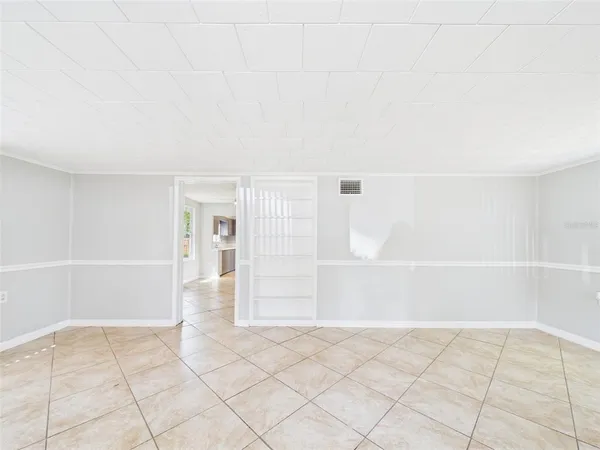 $219,900 | 348 Gordon Avenue, Dundee, FL 33838