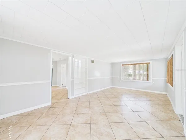 $219,900 | 348 Gordon Avenue, Dundee, FL 33838