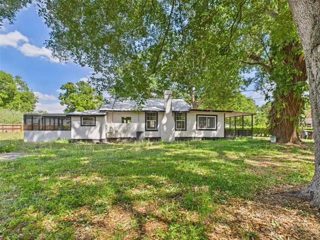 $219,900 | 348 Gordon Avenue, Dundee, FL 33838