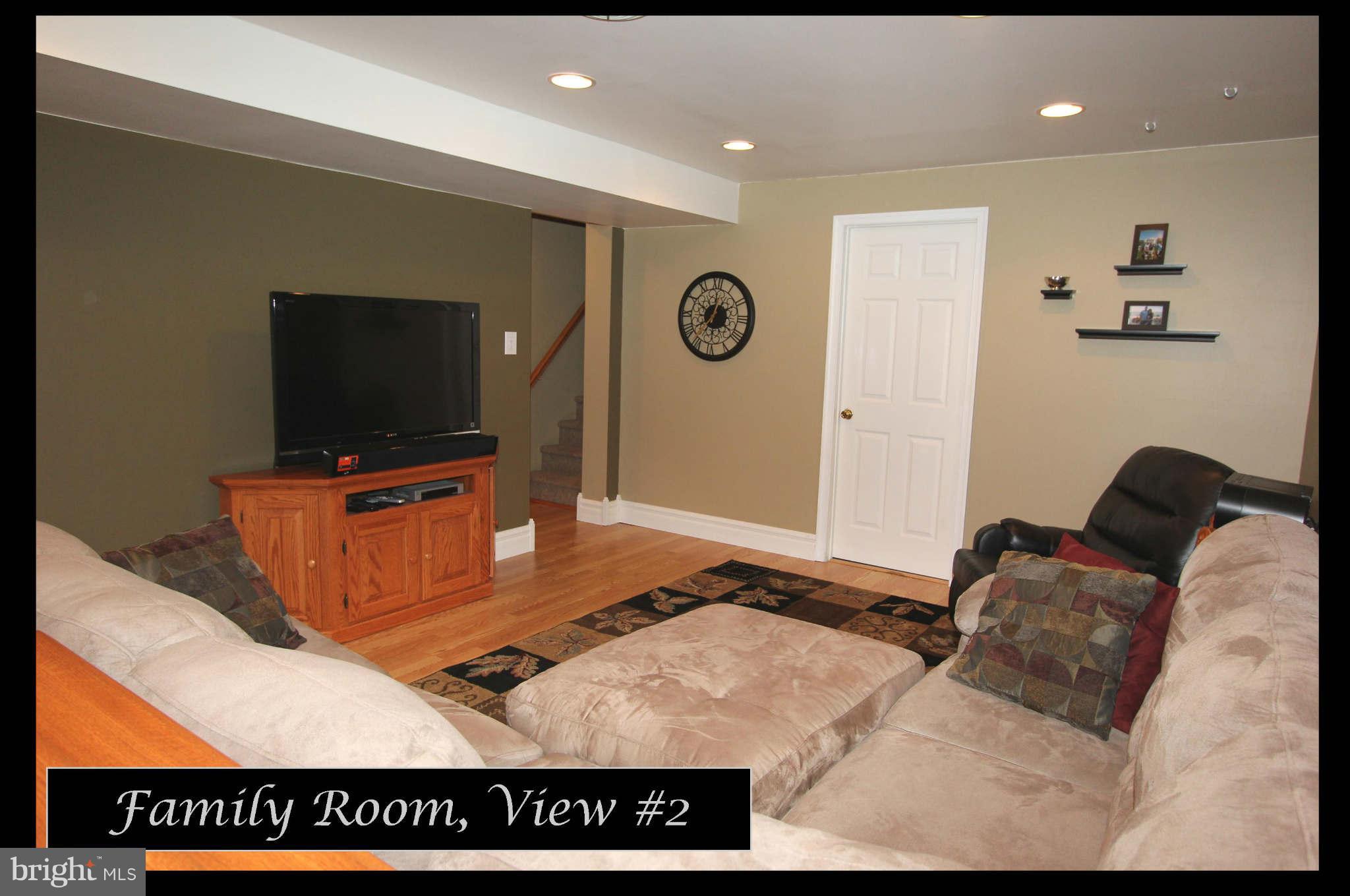 7916 Edgewood Farm Road Frederick, MD 21702 - Photo 16 of 30 Family Room