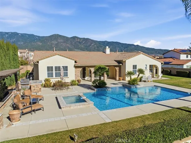 $1,989,000 | 13383 Hunt Club Drive, Rancho Cucamonga, CA 91739