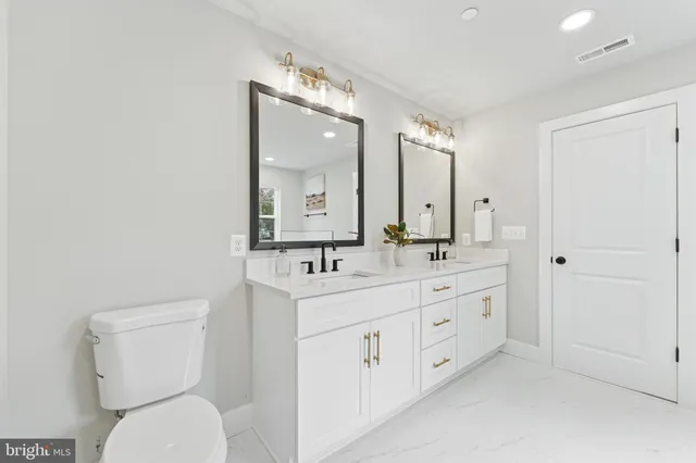 $797,400 | 16205 Pennsbury Drive, Bowie, MD 20716