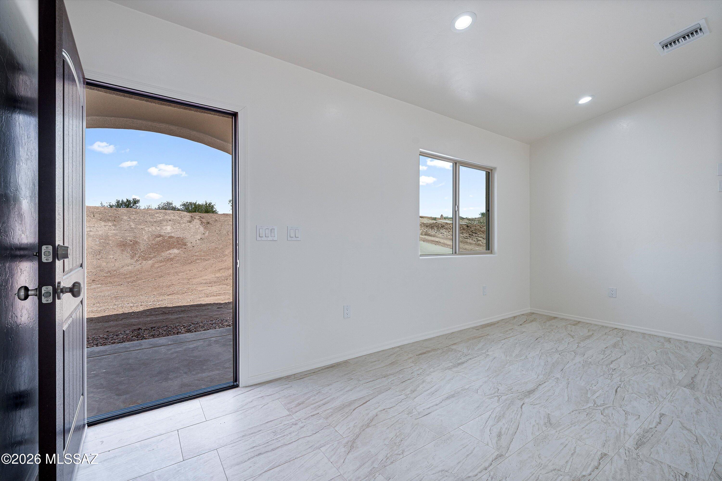 225 Calle Ranuculo Rio Rico, AZ 85648 - Photo 5 of 34