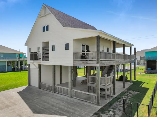 a view of a house with kitchen and garden