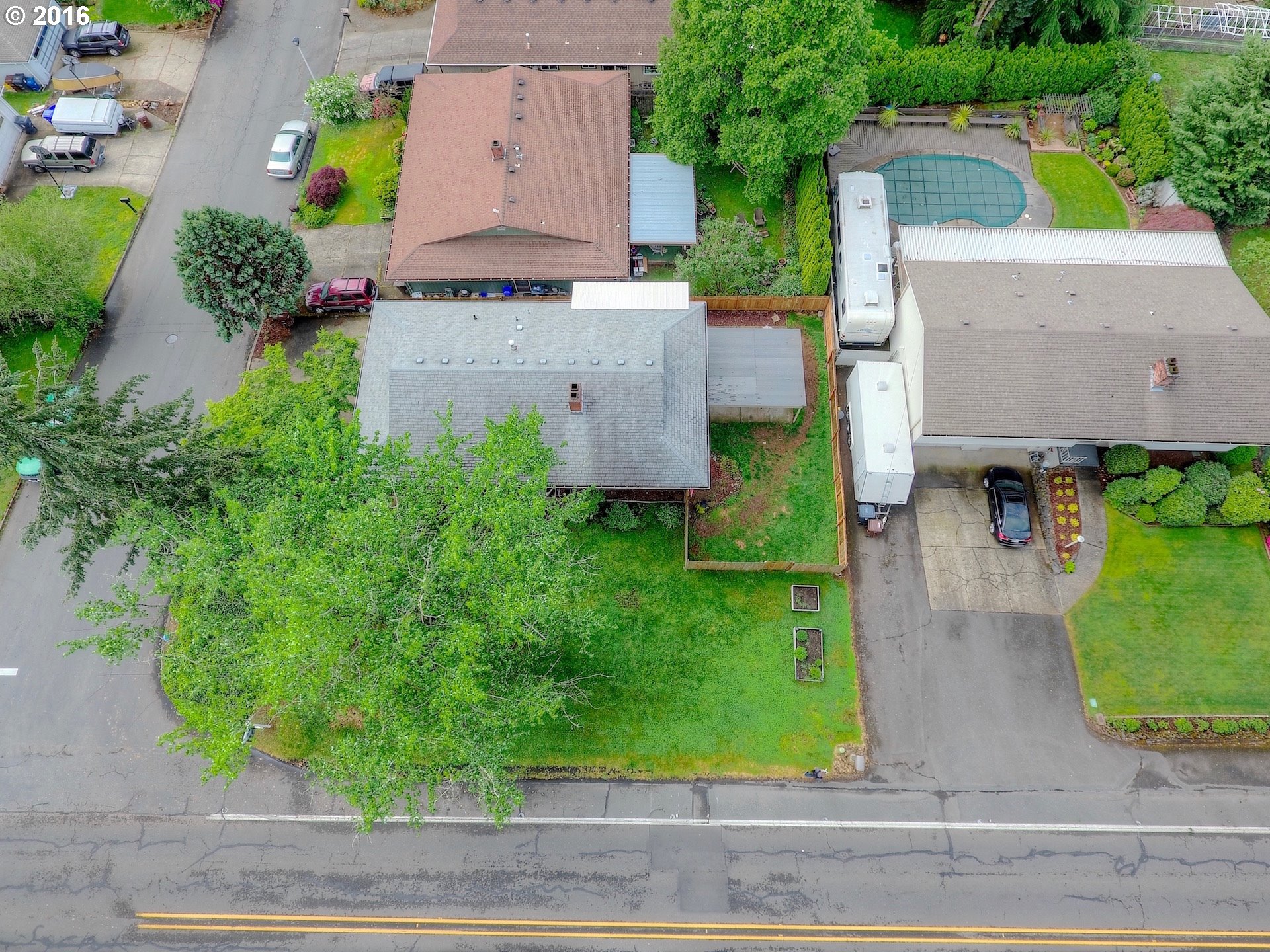 18101 Oatfield Road Gladstone, OR 97027 - Photo 24 of 28 Gallery Image 24