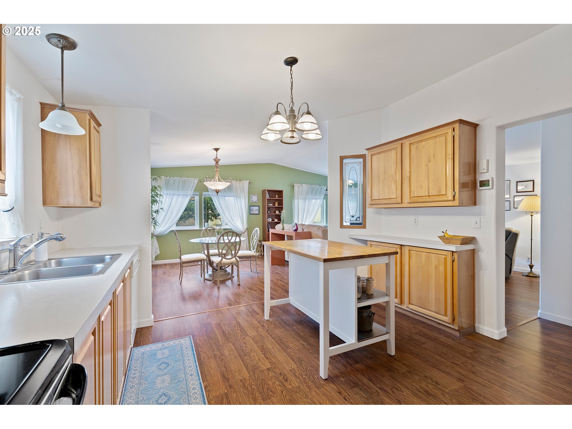 17621 Northwest Shady Fir Loop, Unit 65 Beaverton, OR 97006 - Photo 7 of 21