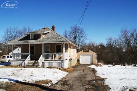 8493 Perry Road Atlas, MI 48411 - Photo 2 of 24 20395174-1.JPG
