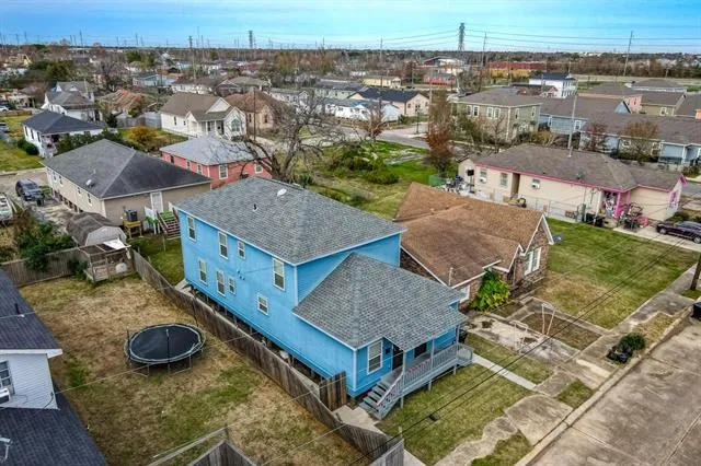 $325,000 | 2424-26 Independence Street, New Orleans, LA 70117