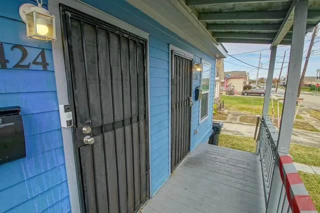 $325,000 | 2424-26 Independence Street, New Orleans, LA 70117