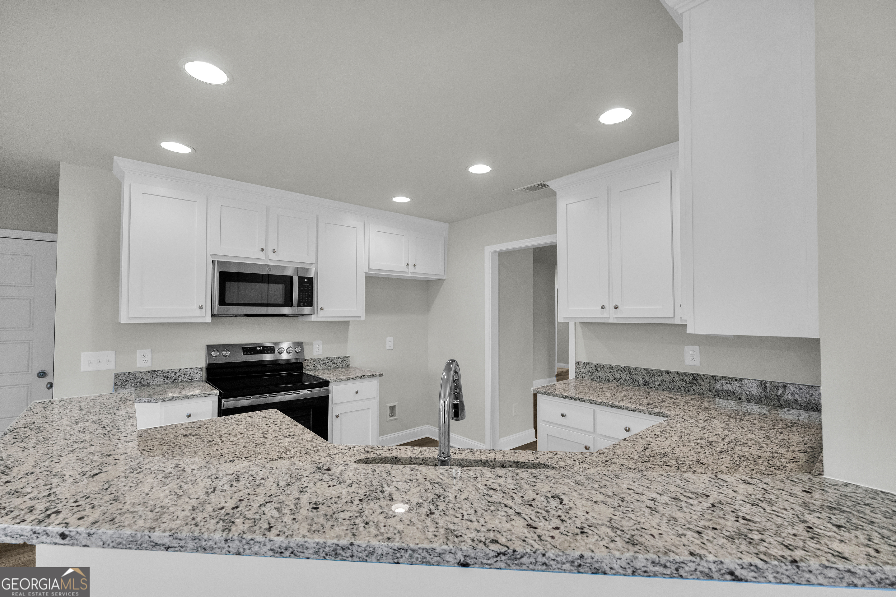 167 Sewell Road Lavonia, GA 30553 - Photo 3 of 45