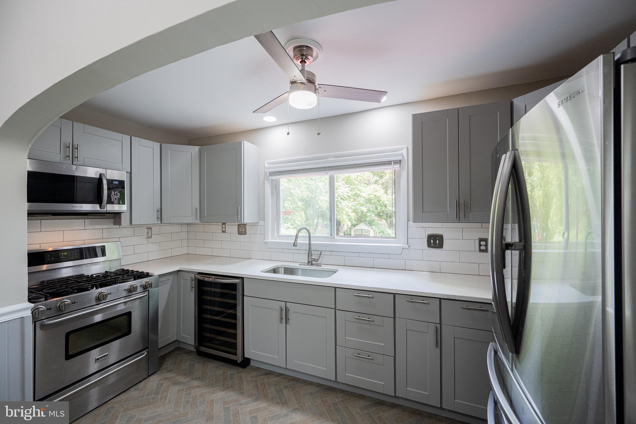831 Cedarcroft Road Baltimore, MD 21212 - Photo 10 of 31