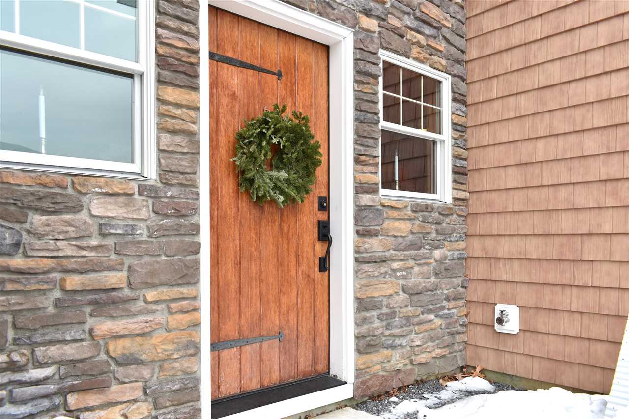 579 Pickering Road Arlington, VT 05250 - Photo 4 of 40 Gallery Image 4