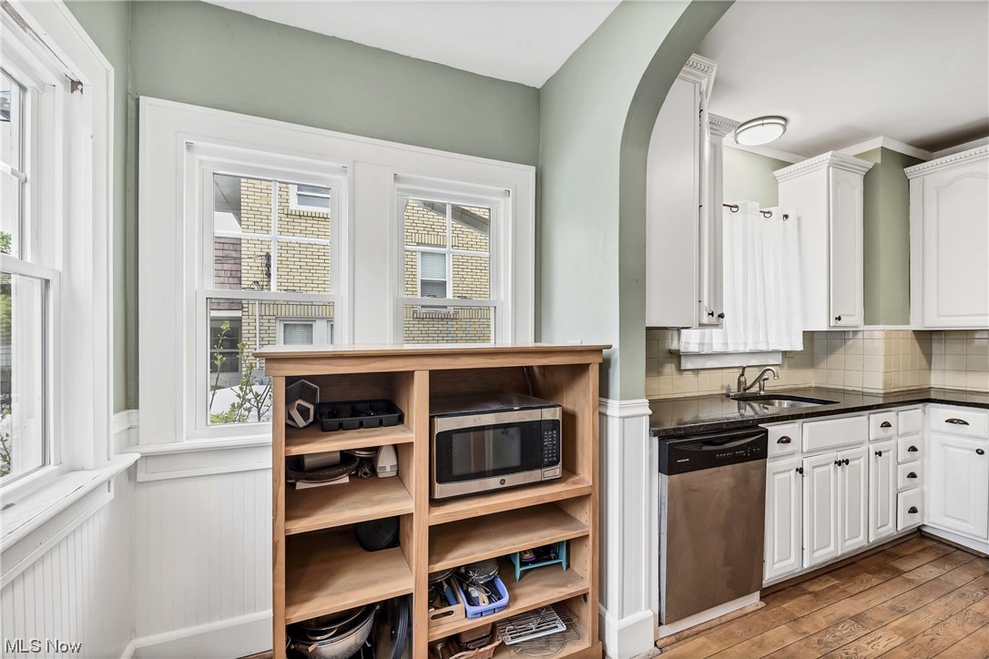 14552 Superior Road Cleveland Heights, OH 44118 - Photo 17 of 35