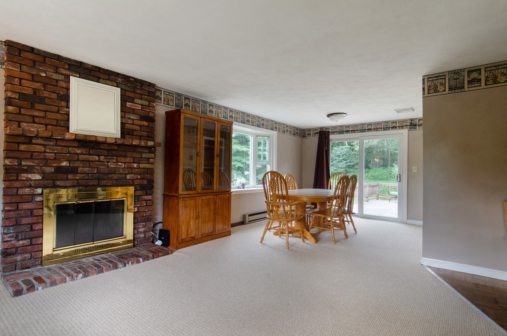 316 Framingham Road Marlborough, MA 01752 - Photo 4 of 30 Gallery Image 4