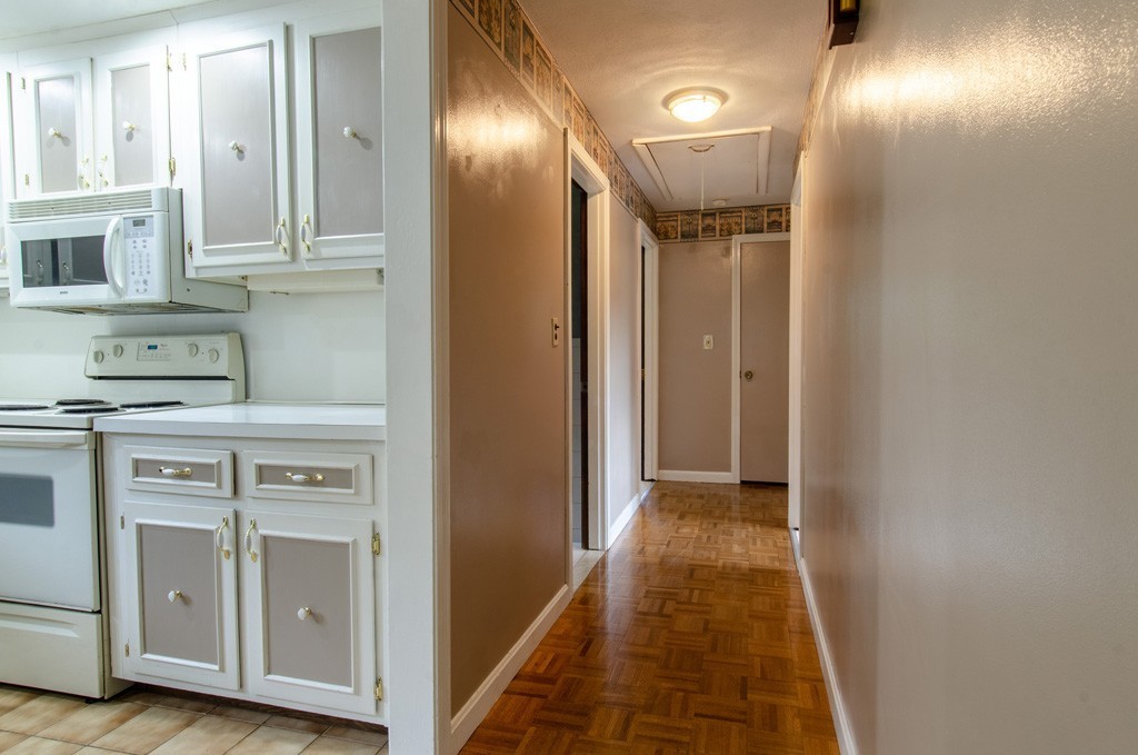 316 Framingham Road Marlborough, MA 01752 - Photo 9 of 30 Gallery Image 9