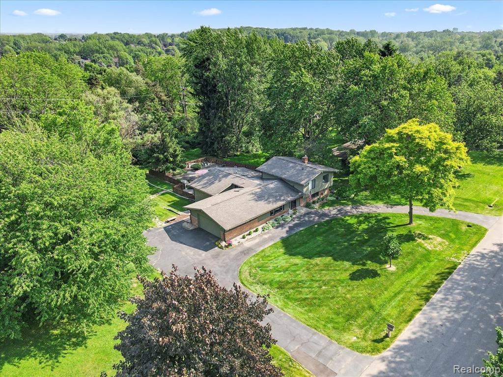 2689 Roseview Drive Rochester Hills, MI 48306 - Photo 67 of 74