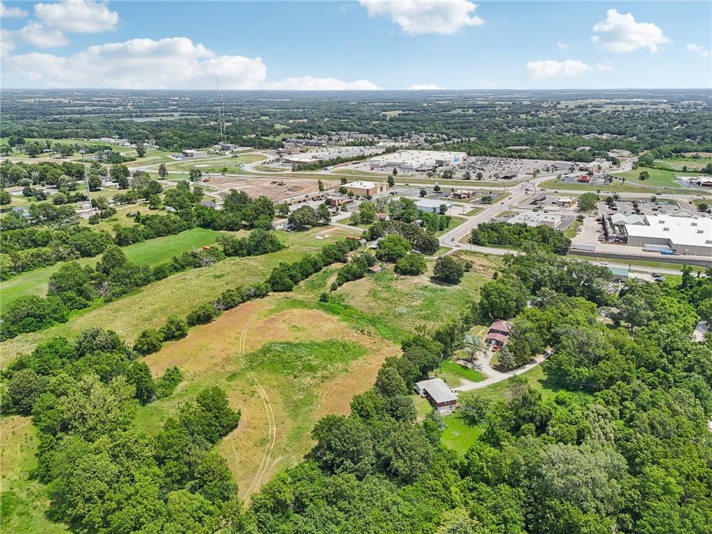 116 Northeast 21st Road Warrensburg, MO 64093 - Photo 5 of 11