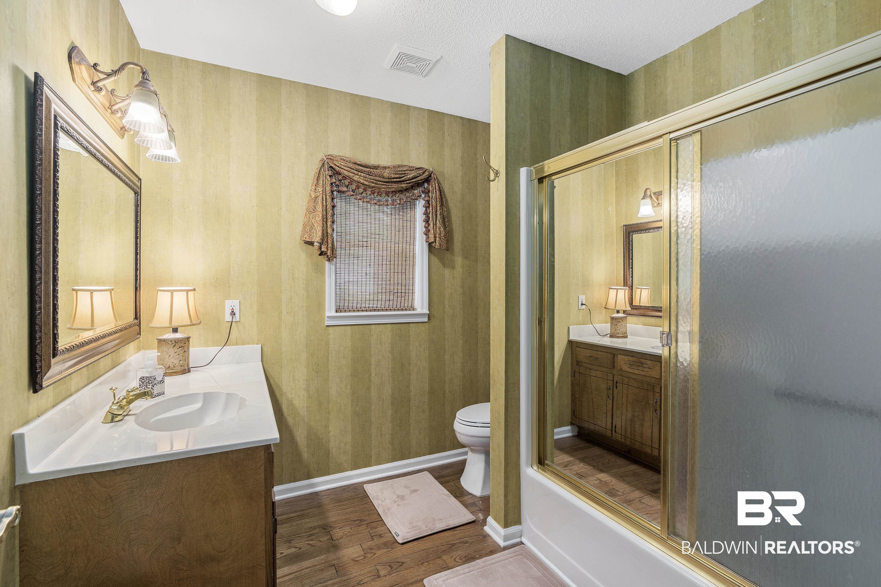 305 Beall Lane Daphne, AL 36526 - Photo 22 of 28 Bath 2