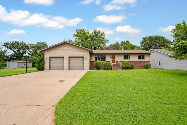 $276,500 | 102 Ringer Drive, Sherburn, MN 56171