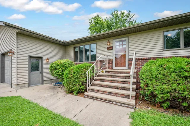 $276,500 | 102 Ringer Drive, Sherburn, MN 56171