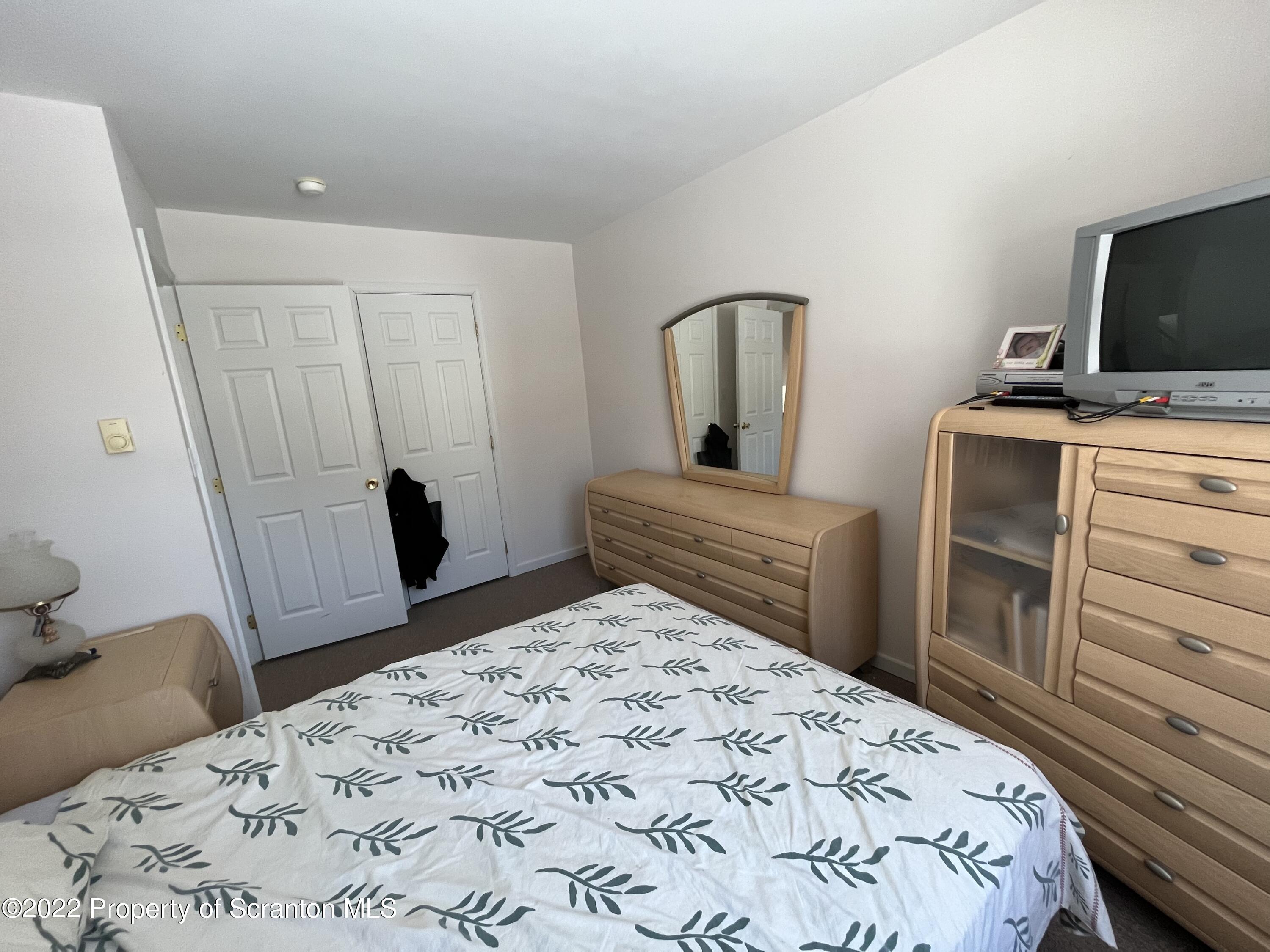 103 Stamford Road Dingmans Ferry, PA 18328 - Photo 12 of 18 Gallery Image 12