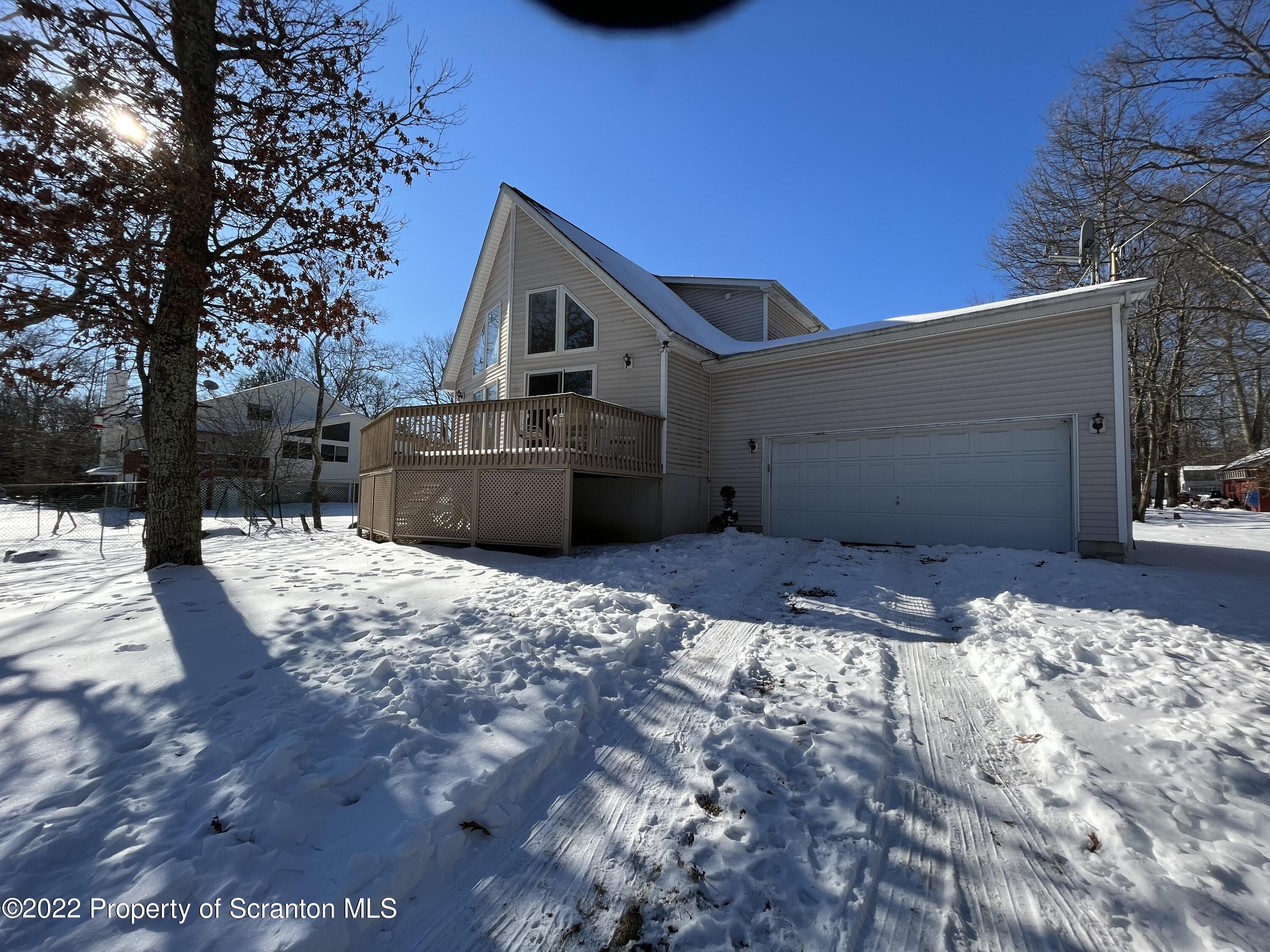 103 Stamford Road Dingmans Ferry, PA 18328 - Photo 3 of 18 Gallery Image 3