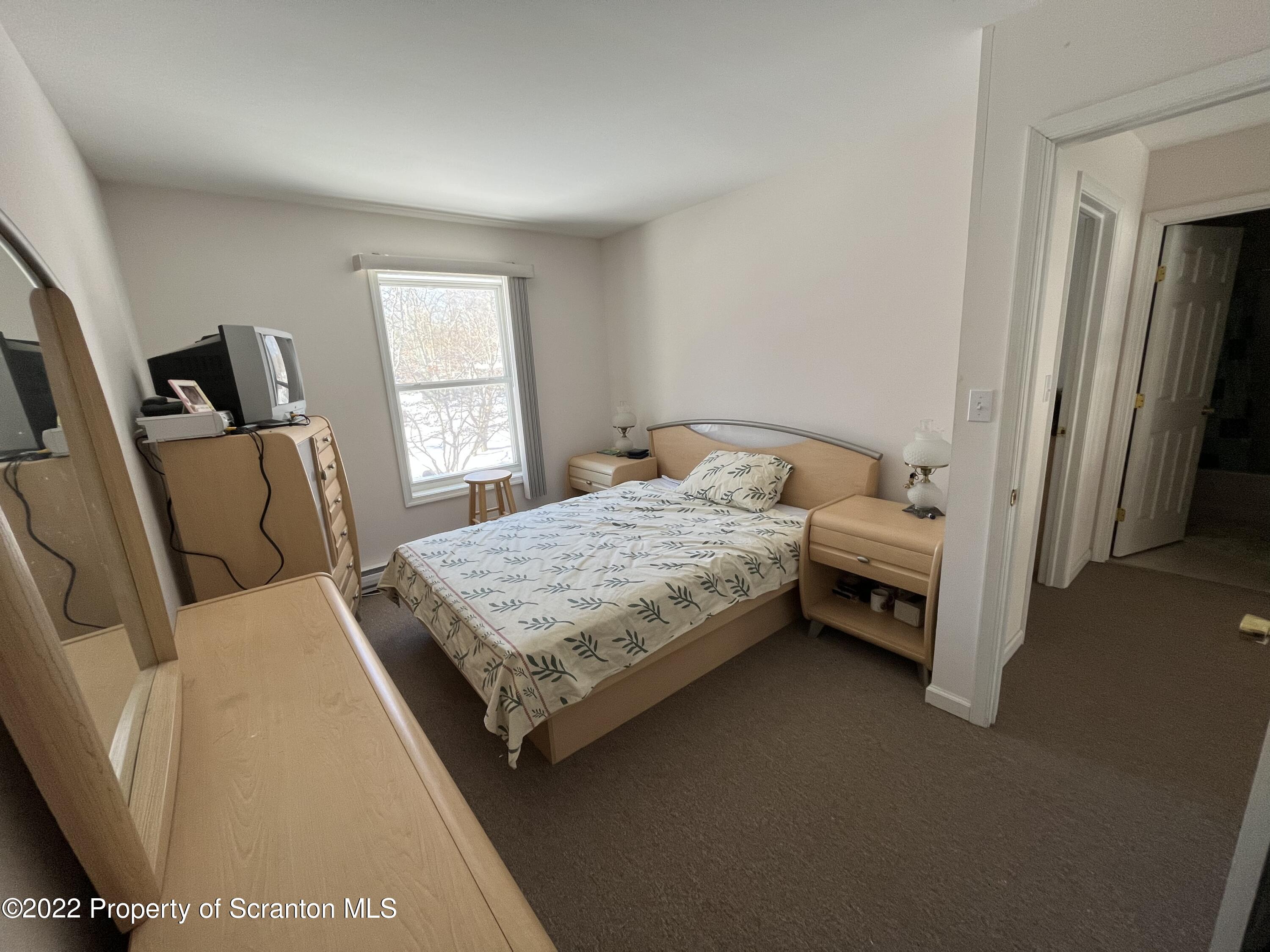 103 Stamford Road Dingmans Ferry, PA 18328 - Photo 10 of 18 Gallery Image 10