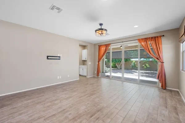 $2,800 | 25796 South 224th Place, Queen Creek, AZ 85142