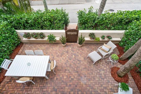 $1,899,000 | 200 South Ocean Boulevard, Unit A105, Delray Beach, FL 33483