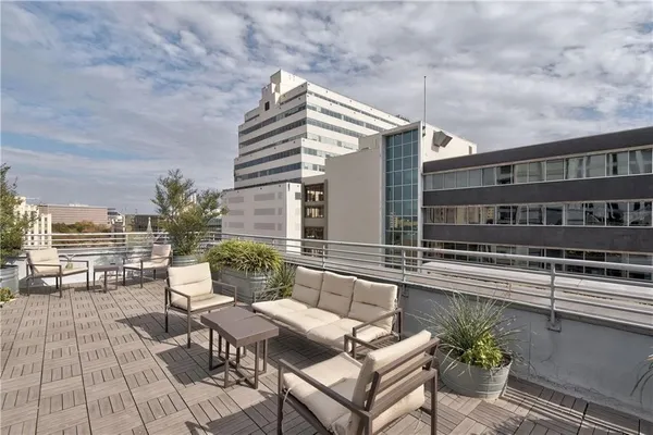 $360,000 | 800 Brazos Street, Unit 705, Austin, TX 78701