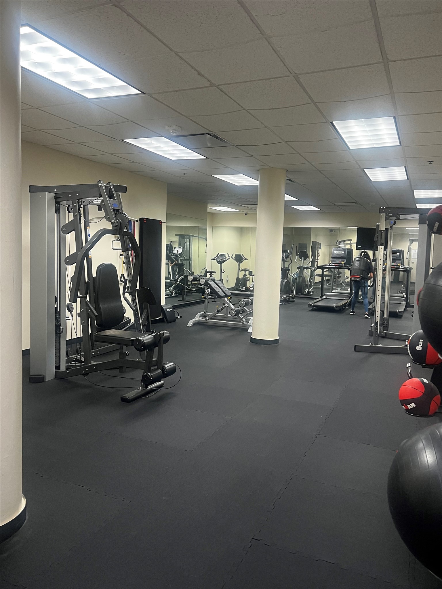 800 Brazos Street, Unit 705 Austin, TX 78701 - Photo 30 of 33 a view of a room with gym equipment
