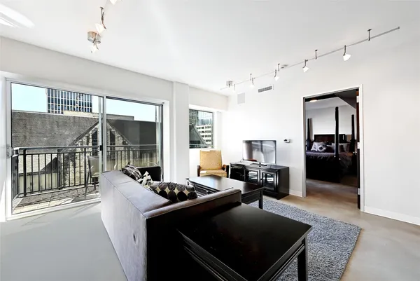 $360,000 | 800 Brazos Street, Unit 705, Austin, TX 78701