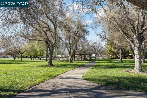 $699,000 | 4669 Golf Drive, Livermore, CA 94551