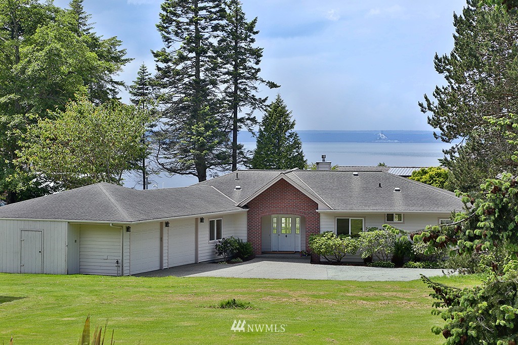 2247 Inverness Way Coupeville, WA 98239 - Photo 1 of 22 Gallery Image 1