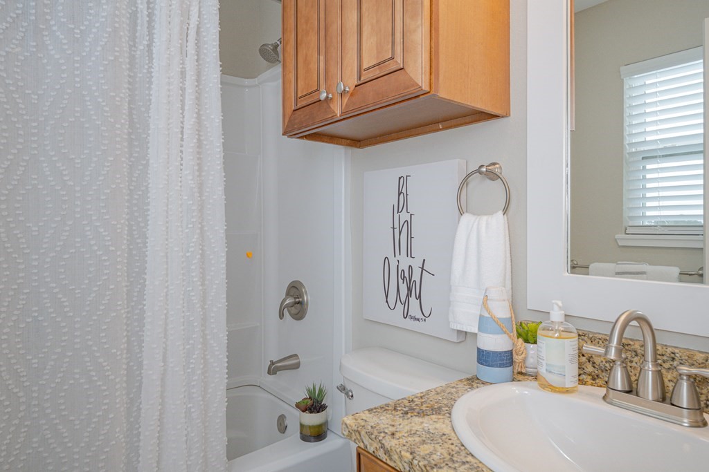129 Palmetto Point Road Rockport, TX 78382 - Photo 29 of 40